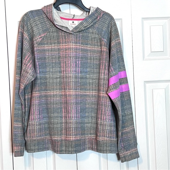 Sundry Plaid Hooded Top with Striped Sleeve Size XL - Picture 8 of 9